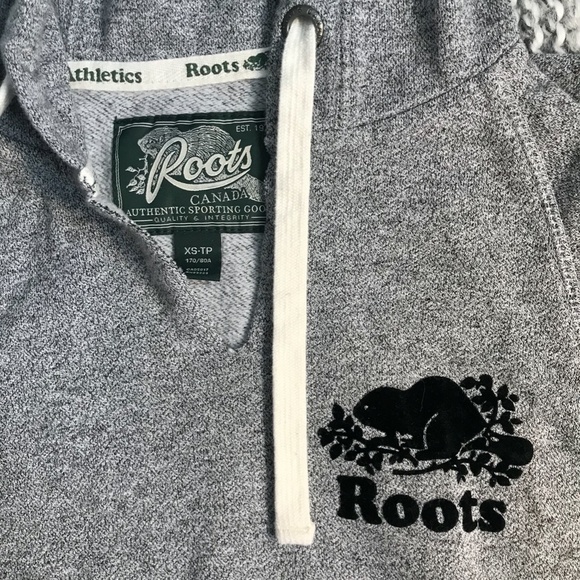 ROOTS Grey Sweatshirt Tank with Hood XS - Picture 2 of 7